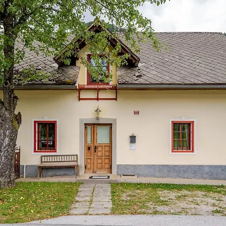 Casa vacanze Bela Luna - Charming Garden Near Bled Bohinjska Bela