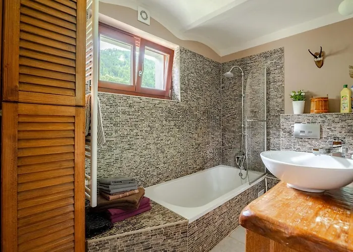 بيت للعطل Bela Luna - Charming Garden Near Bled