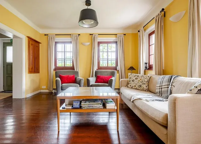 Bela Luna - Charming Garden Near Bled ゴレンスカ地方